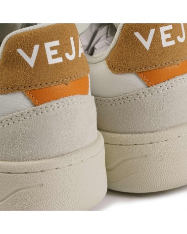 Zapatilla Veja V-90 O.T. leather Extra White Umber