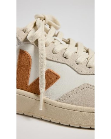 Zapatilla Veja V-90 O.T. leather Extra White Umber